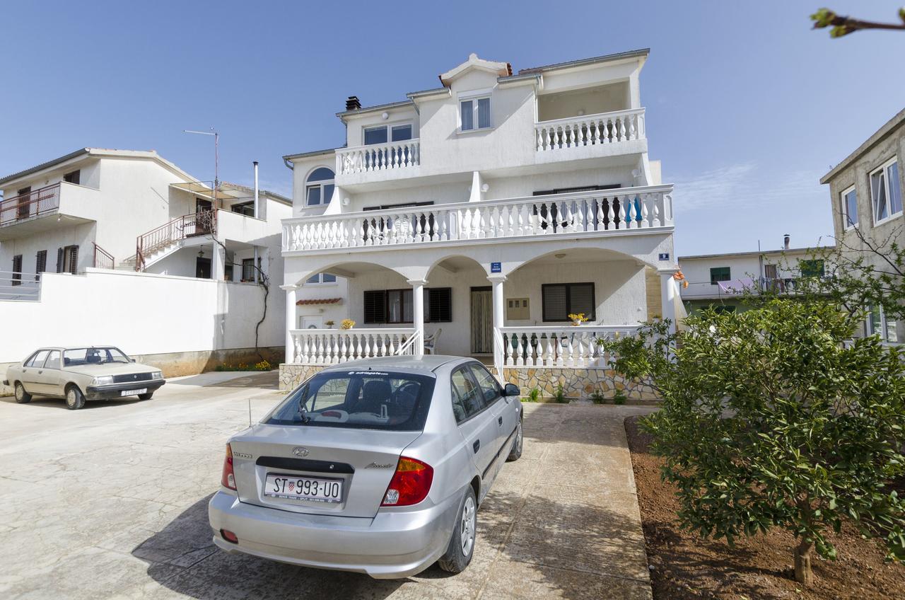 Apartments Mime Pirovac Dış mekan fotoğraf