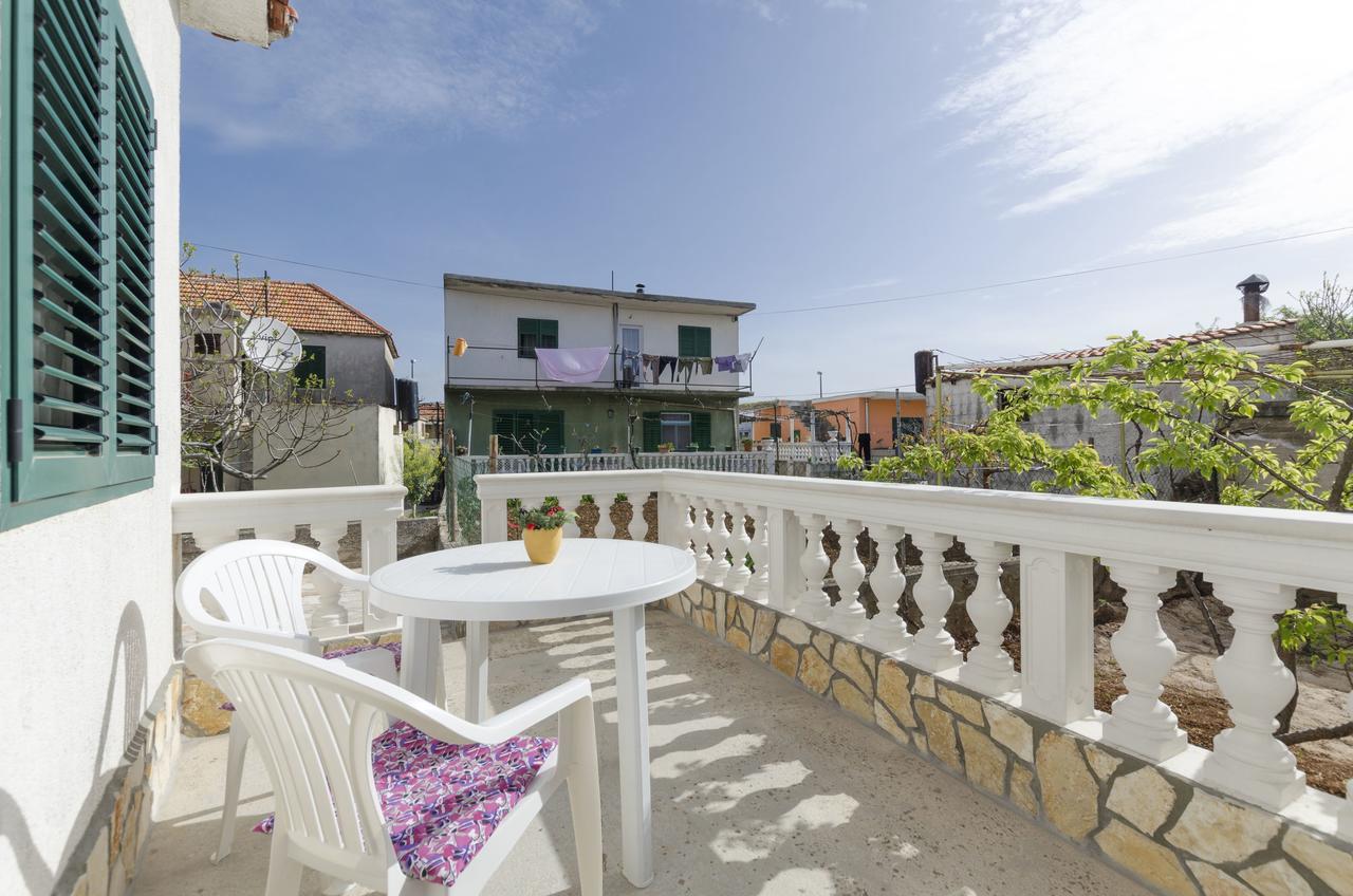 Apartments Mime Pirovac Dış mekan fotoğraf